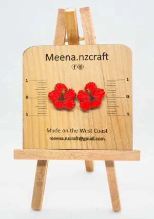 Hibiscus Wooden Rimu Stud Earrings