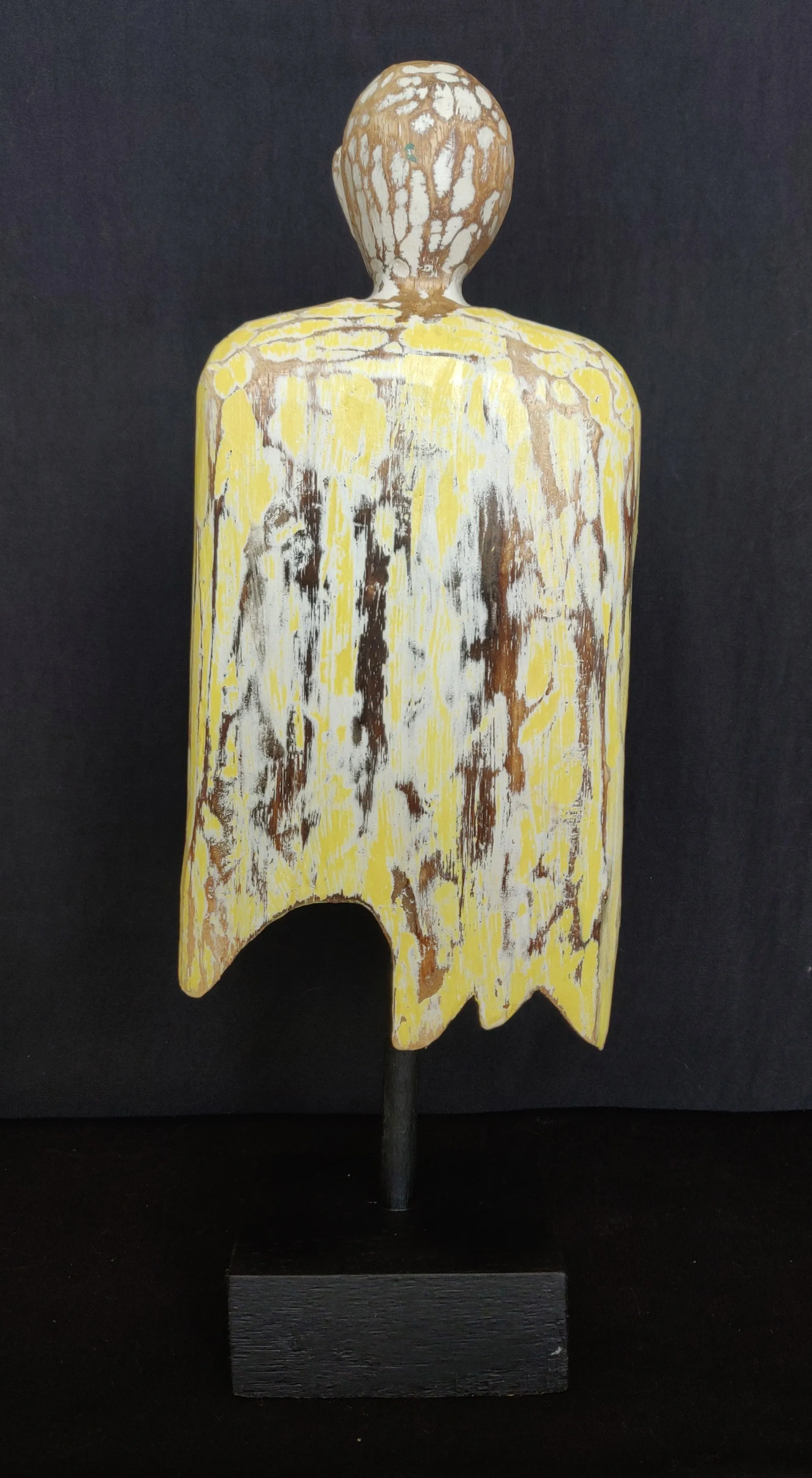 Home Decor.
Contemporary Serene Buddhist Monk Wooden Statue mounted on a rustic wooden base.