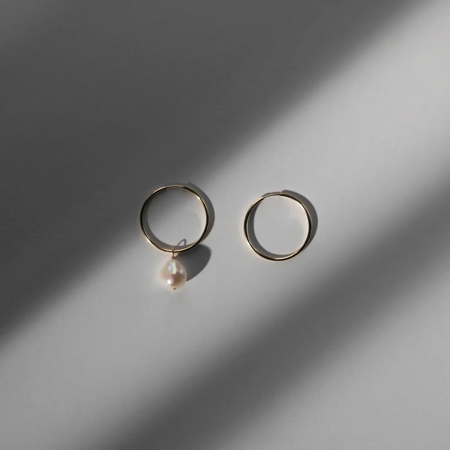 Hoop Earrings - 0.75"