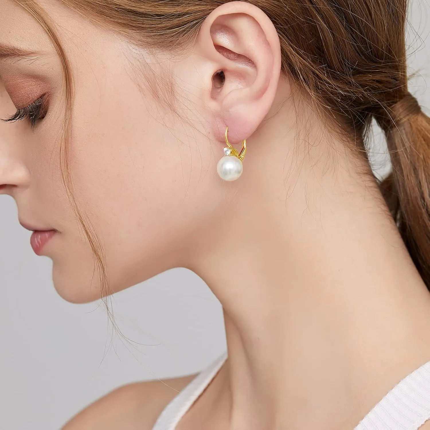 Jiamiaoi Pearl Diamond Earrings for Women Dangle Drop Earrings 925 Sterling Silver Pearl Lever Back Drop Earrings Pearl Silver Earrings for Women Come with Gift Box