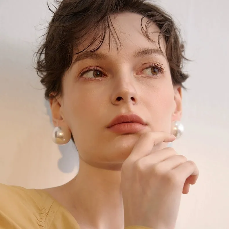 Large Pearl Studs | Style No. 162