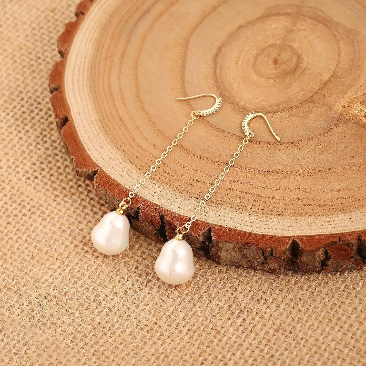 Long Pearl Dangle Earrings for Women 18K Gold Plated Long Dangle Drop Earrings Metal Chain Earrings Wedding Bridesmaid Jewelry