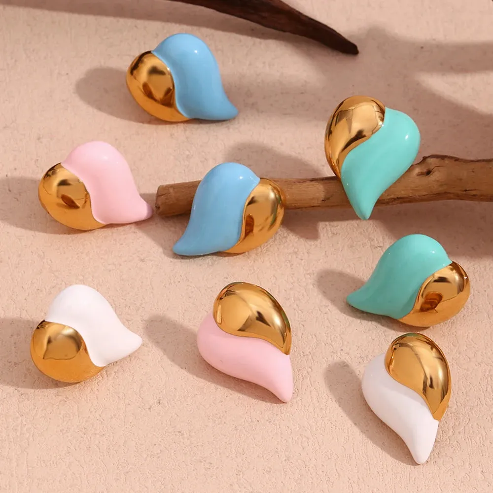 Metal Contrasting Enamel Heart Earrings