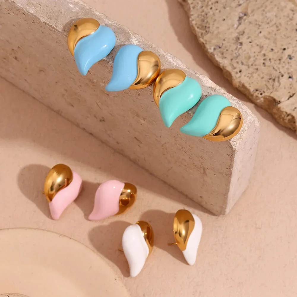 Metal Contrasting Enamel Heart Earrings