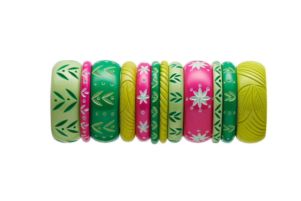 Narrow Spring Carved Duchess Bangle