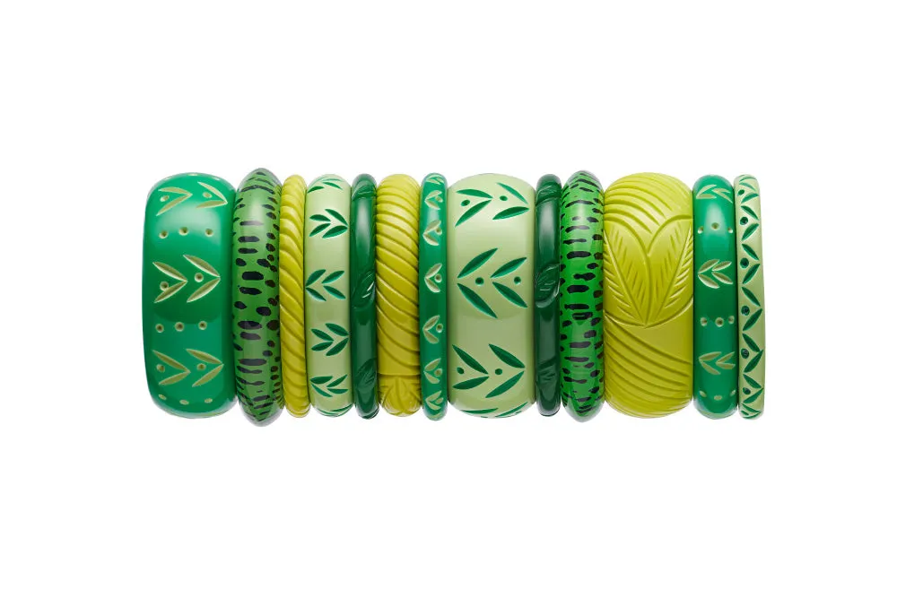 Narrow Spring Carved Duchess Bangle