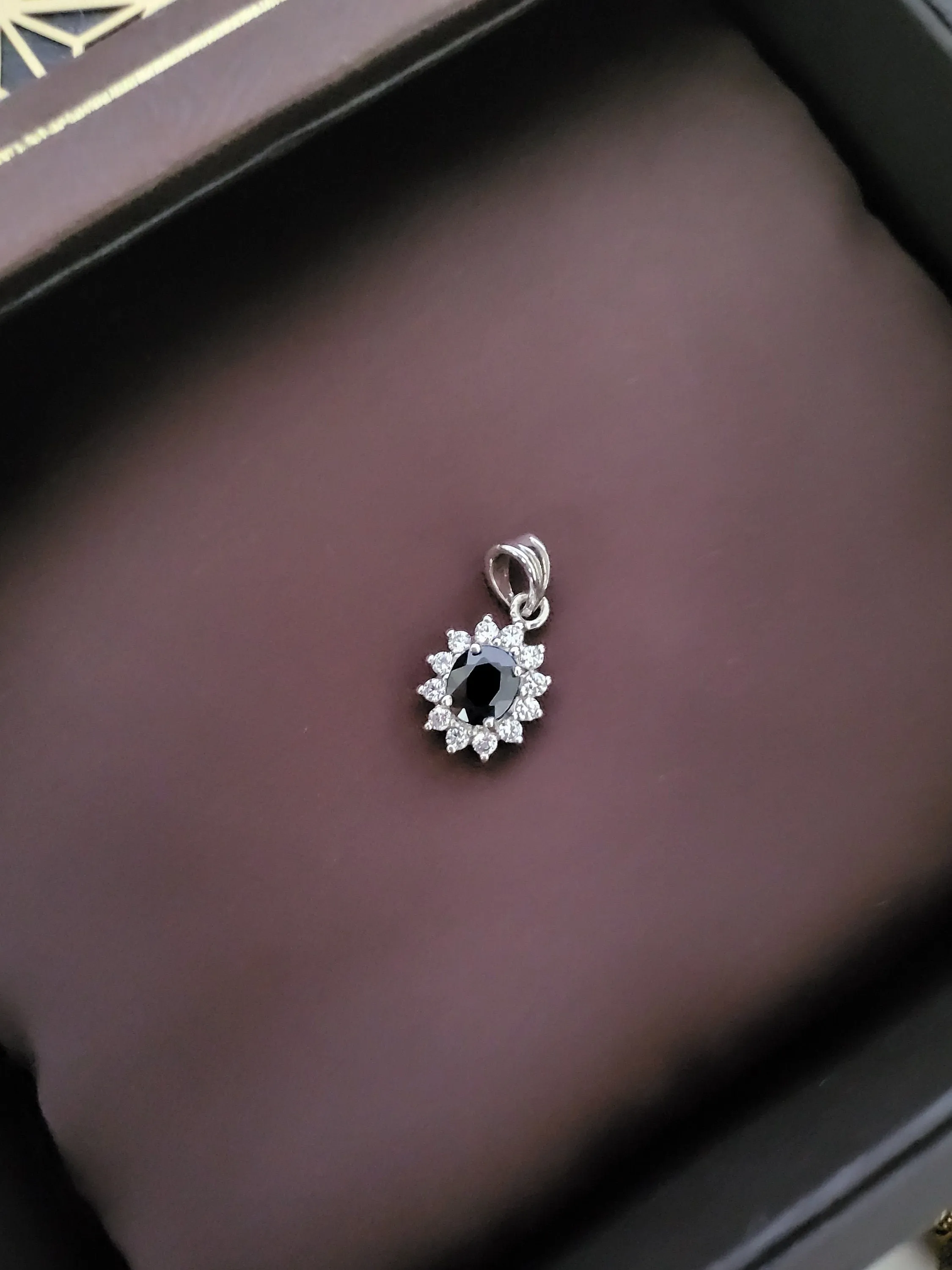 Natural Blue Sapphire Rare Gemstone Pendant with Cubic Zirconia Stud Silver Pendant Flower Sunflower shaped