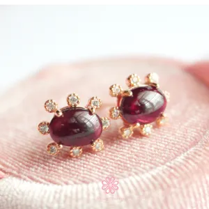 Natural Garnet Stud Earrings Sterling Silver925.