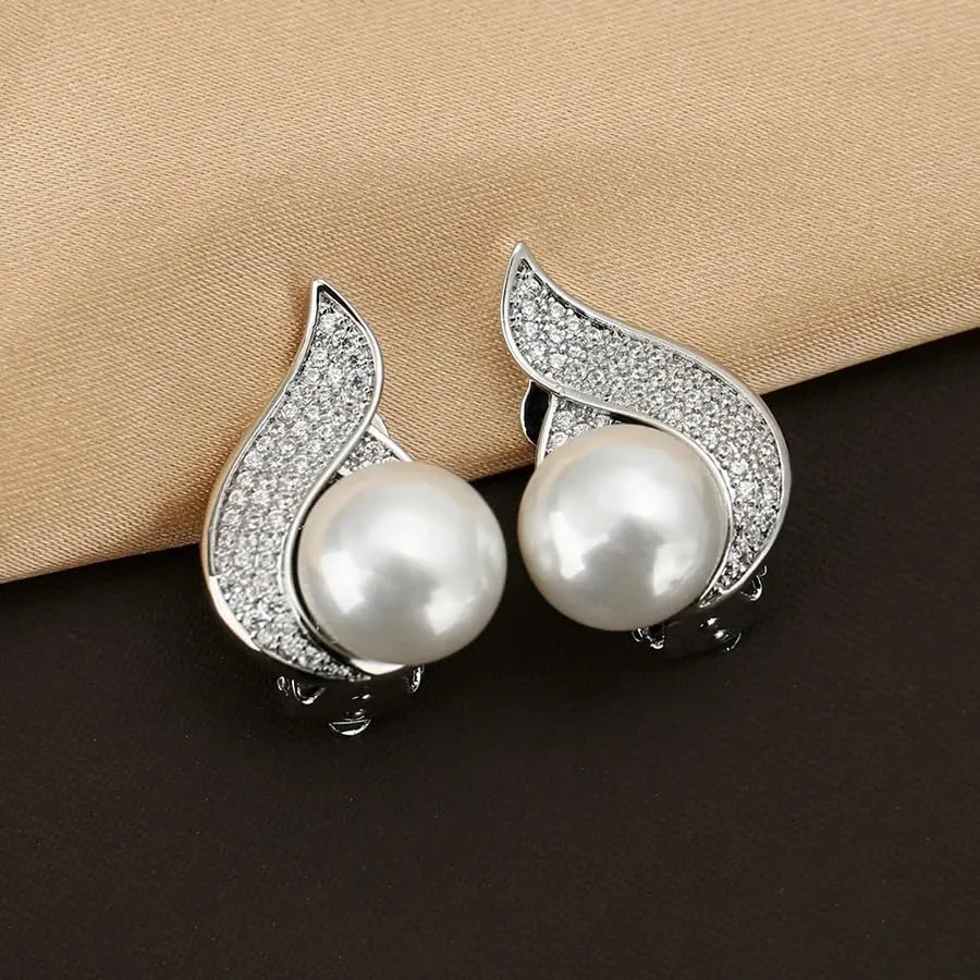 Pearl earrings for women Korean Geometric Zircon Clip on Earrings for Women Exquisite Elegant Pearl Earrings Without Pierced Wedding Party Jewelry-T42