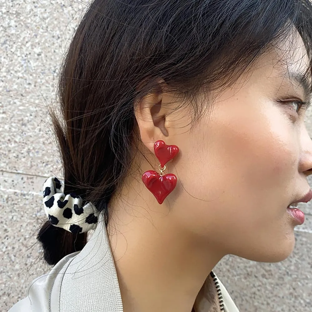Red Heart Earrings for Women Layered Love Heart Dangle Earrings Lightweight Vintage Wine Red Resin Earrings Cute Christmas Valentine's Day Jewelry Gifts