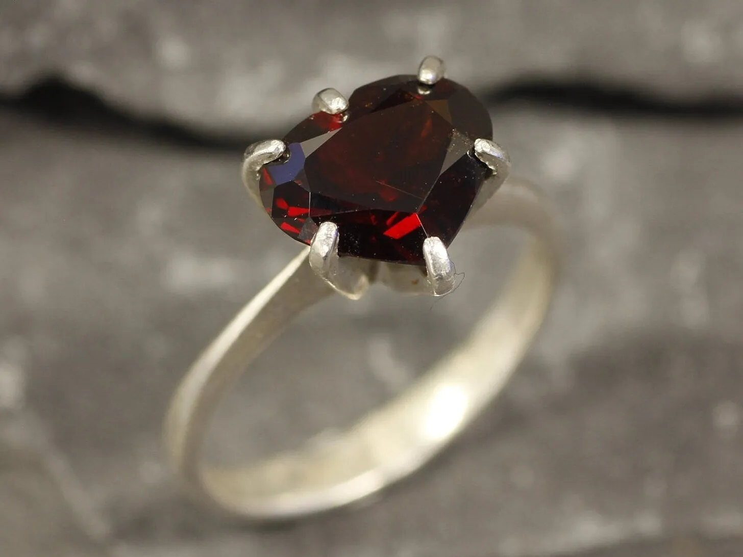 Red Heart Ring - Genuine Garnet Ring, Solitaire Heart Ring