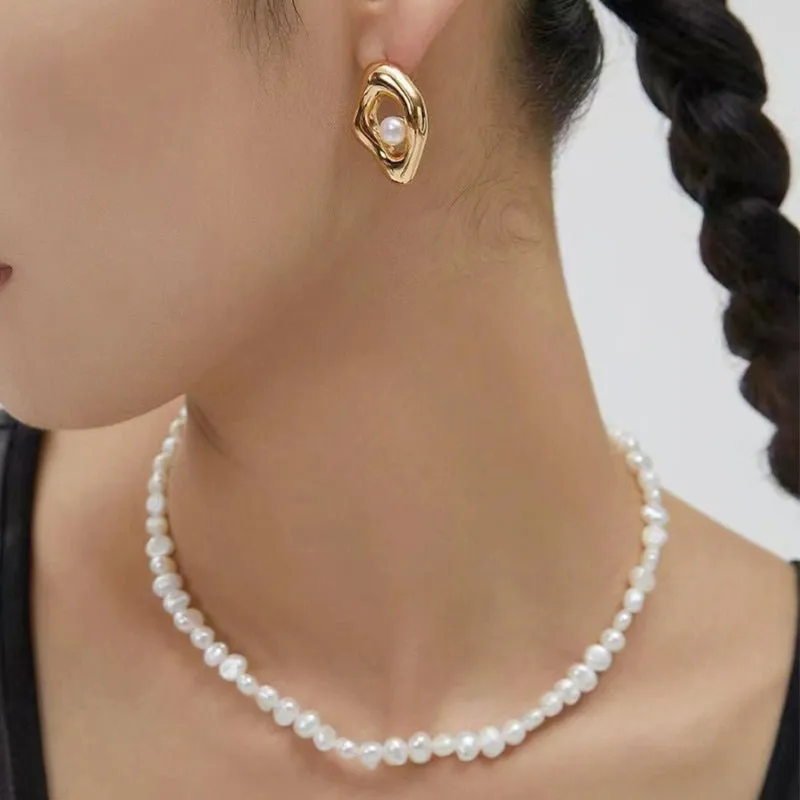Rhombus Pearl Earrings -18k Gold Plating