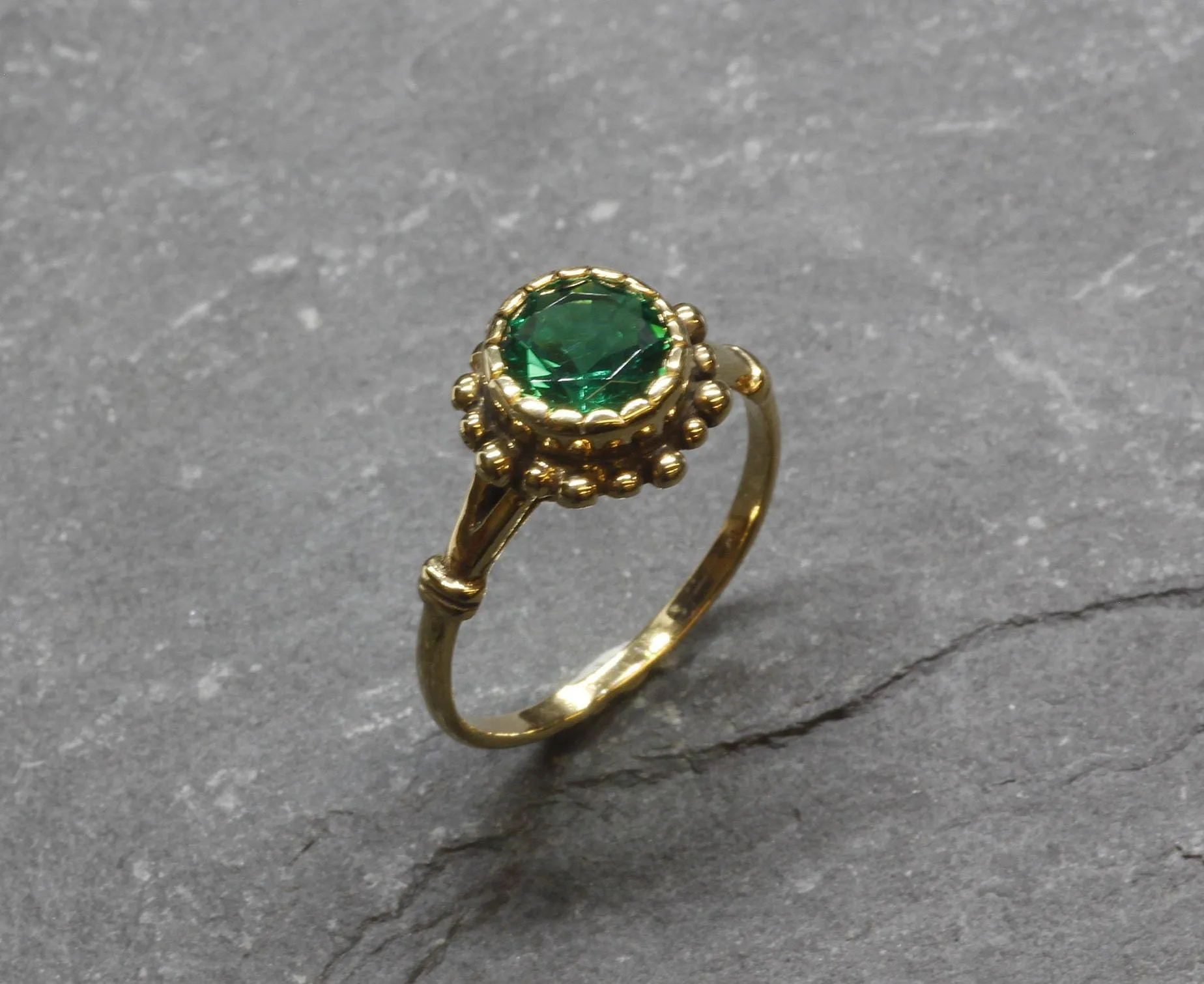 Round Emerald Gold Ring, Flower Emerald Ring, Emerald Vintage Ring