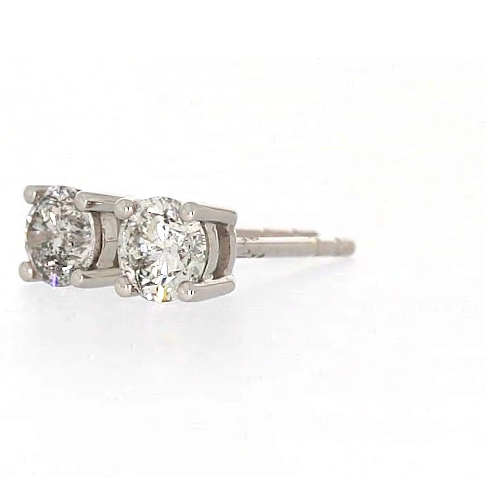 Solitaire 18ct White Gold Round Brilliant Cut with 1/2 Carat tw of Diamonds Studs