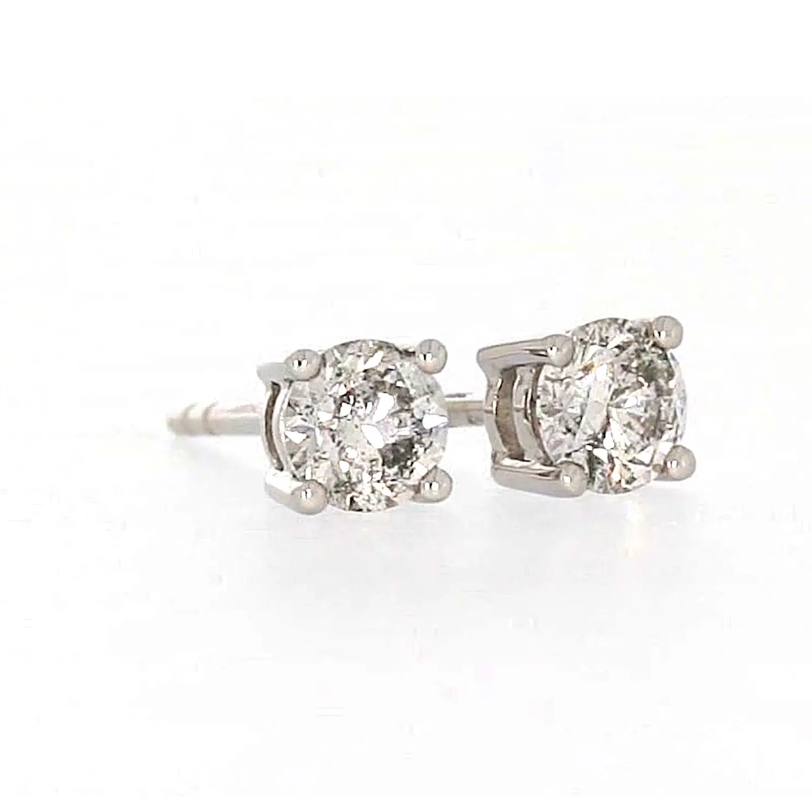Solitaire 18ct White Gold Round Brilliant Cut with 1/2 Carat tw of Diamonds Studs