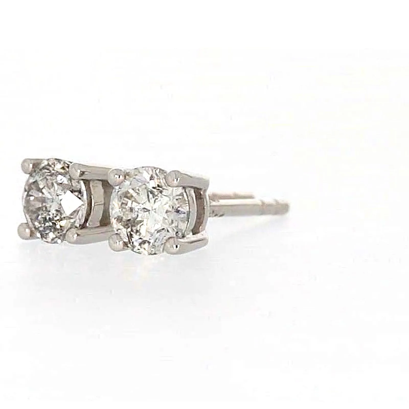 Solitaire 18ct White Gold Round Brilliant Cut with 1/2 Carat tw of Diamonds Studs