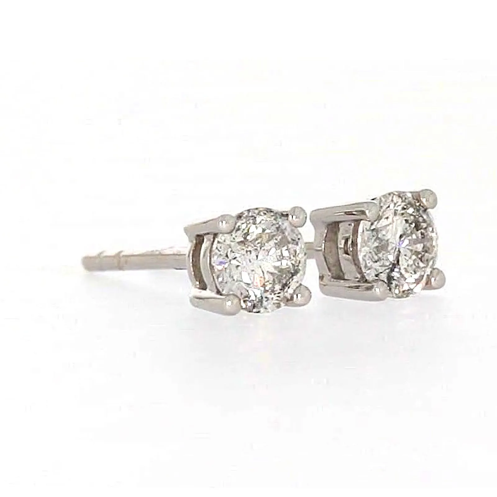 Solitaire 18ct White Gold Round Brilliant Cut with 1/2 Carat tw of Diamonds Studs