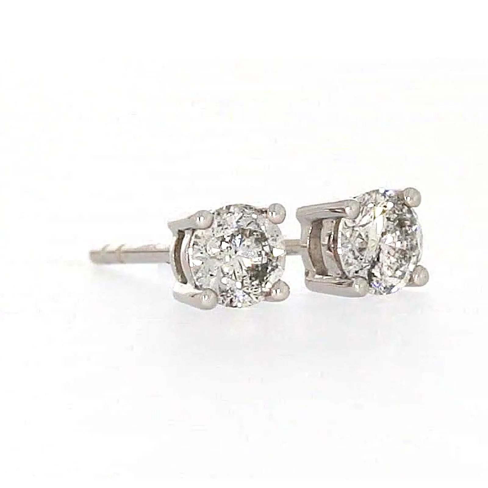 Solitaire 18ct White Gold Round Brilliant Cut with 1/2 Carat tw of Diamonds Studs