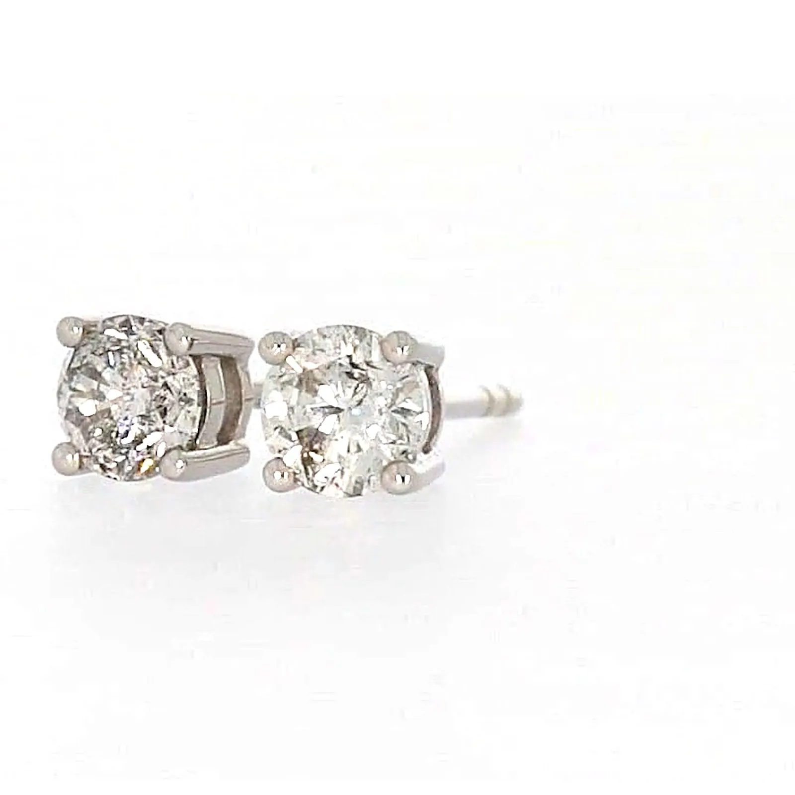Solitaire 18ct White Gold Round Brilliant Cut with 1/2 Carat tw of Diamonds Studs