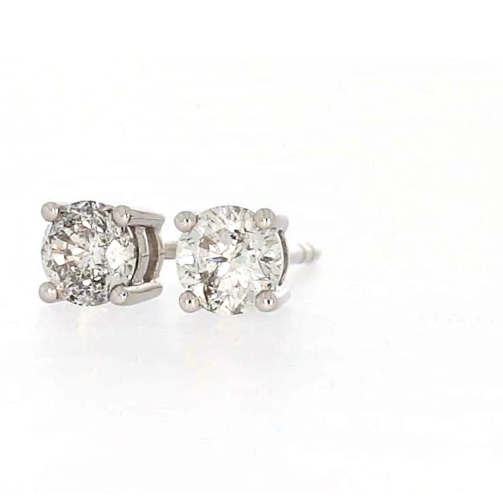 Solitaire 18ct White Gold Round Brilliant Cut with 1/2 Carat tw of Diamonds Studs
