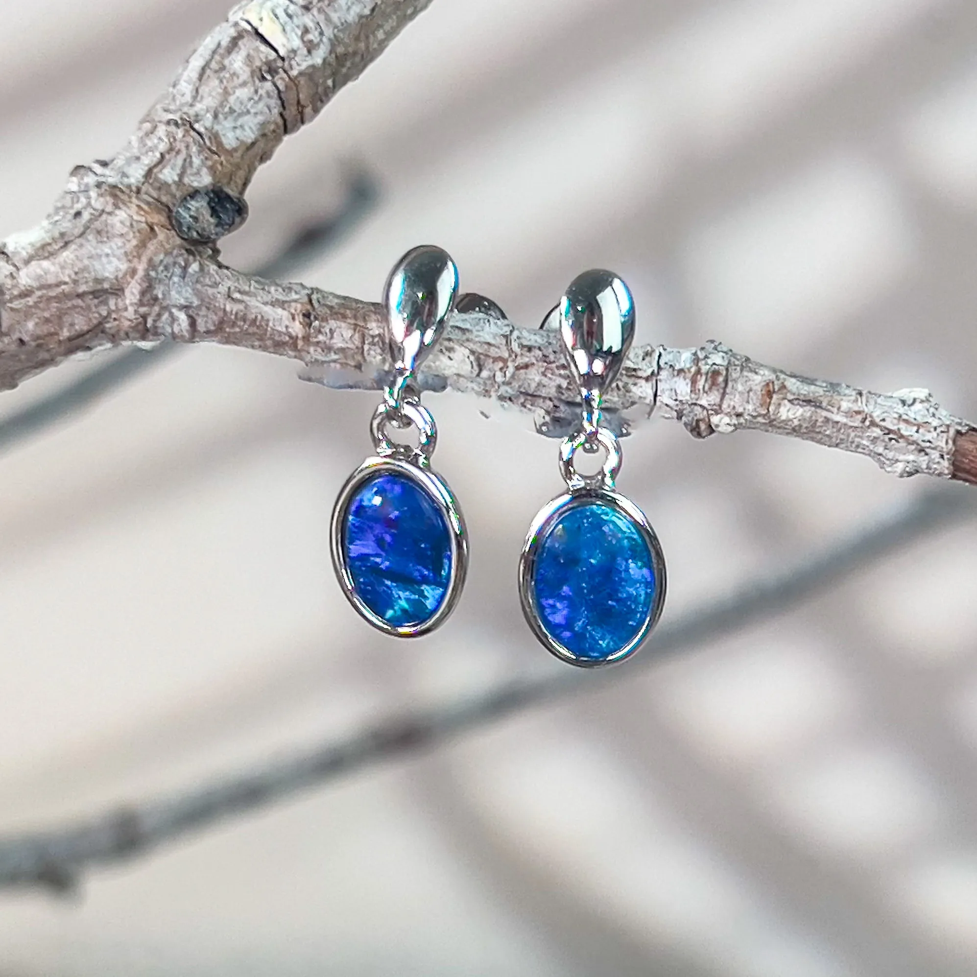 Sterling Silver dangling Oval Opal triplet earrings