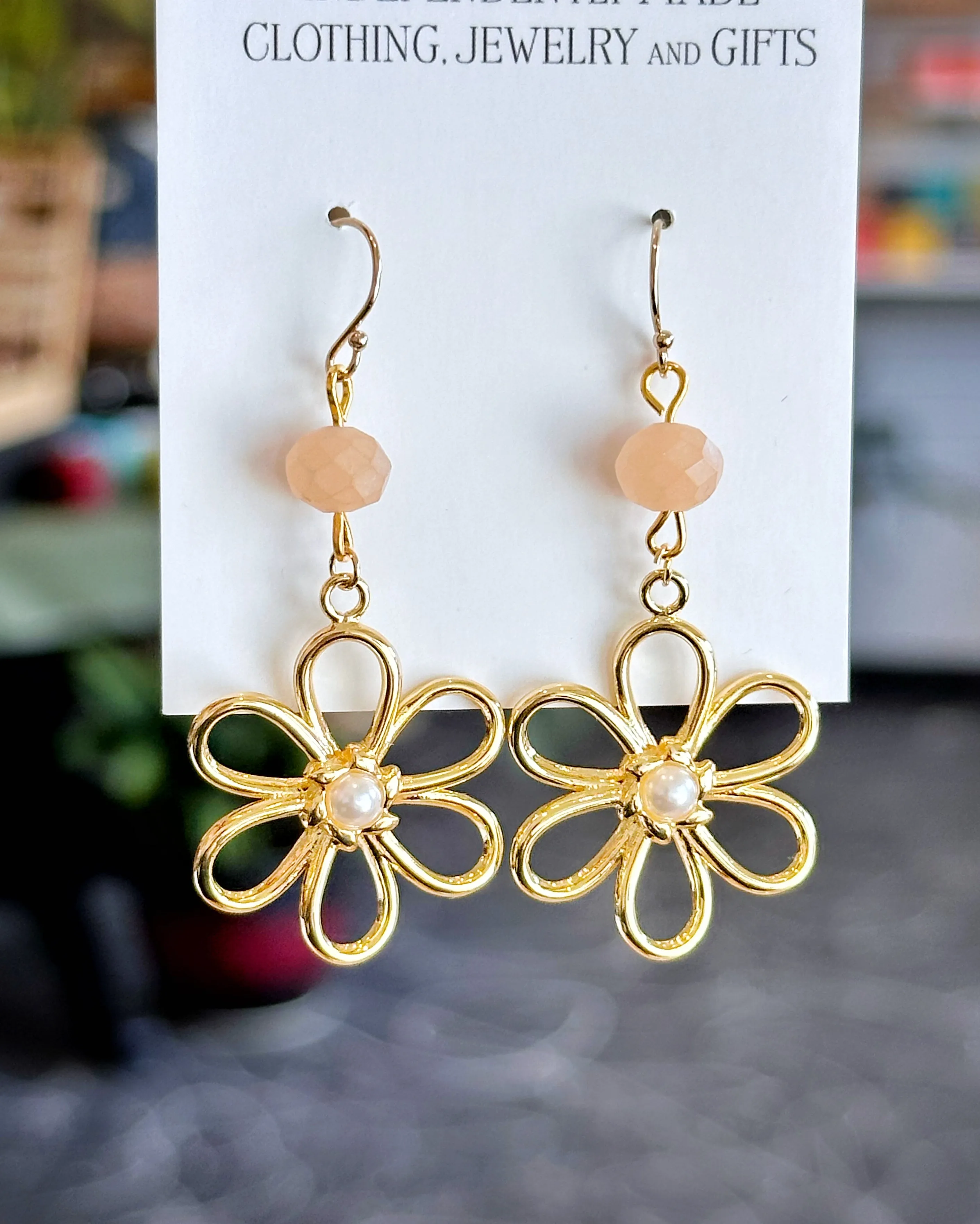 Sweetest Daisy Earrings