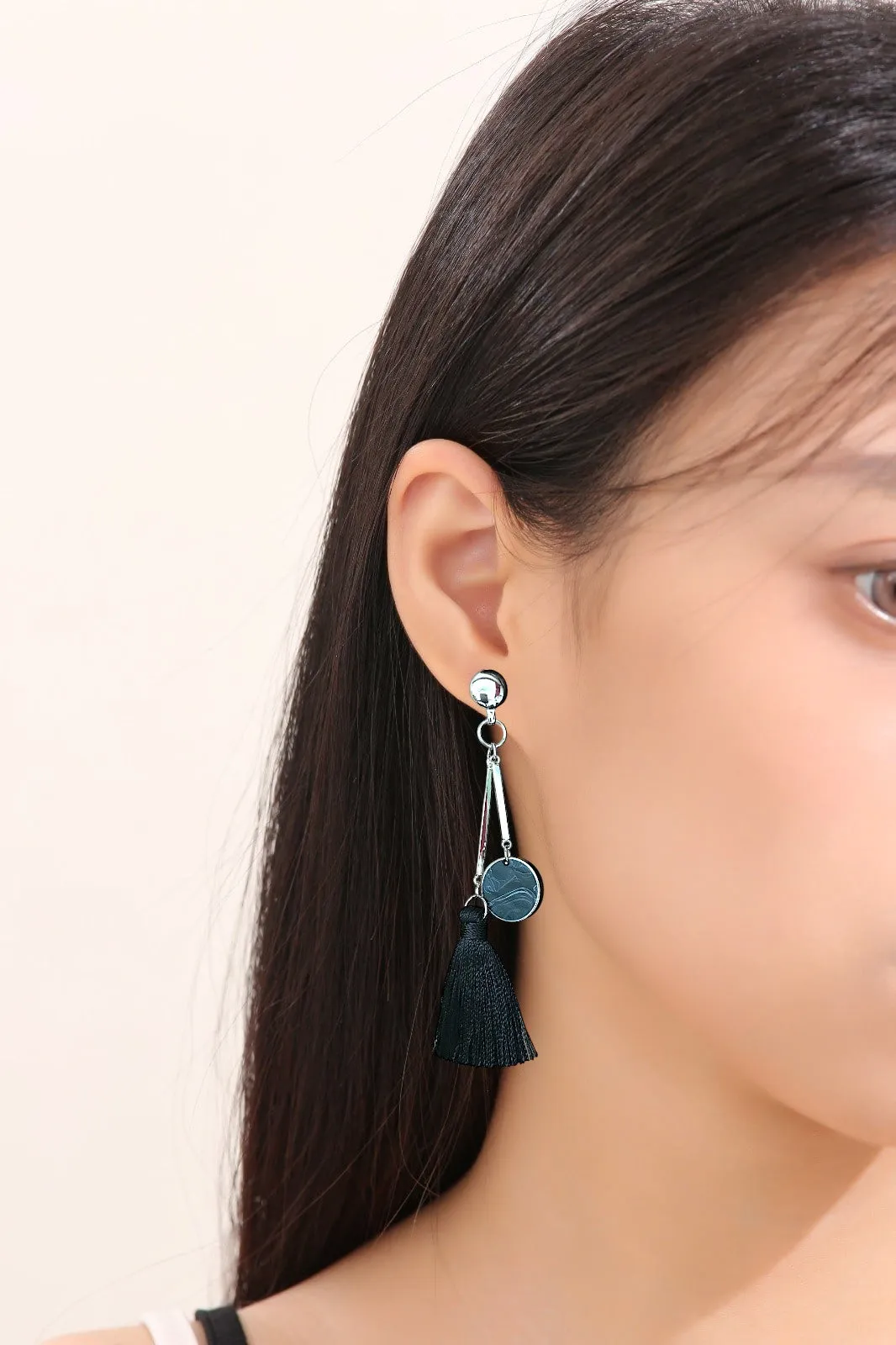 TI-GO Silver with black tassel and disc earring