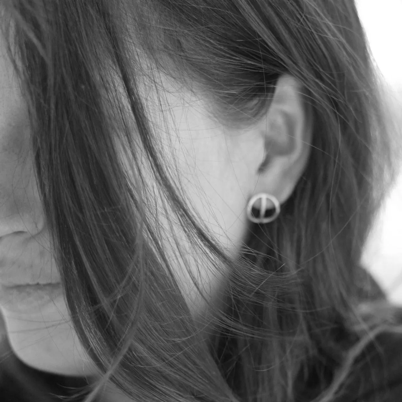 Tyyni Earrings Bronze