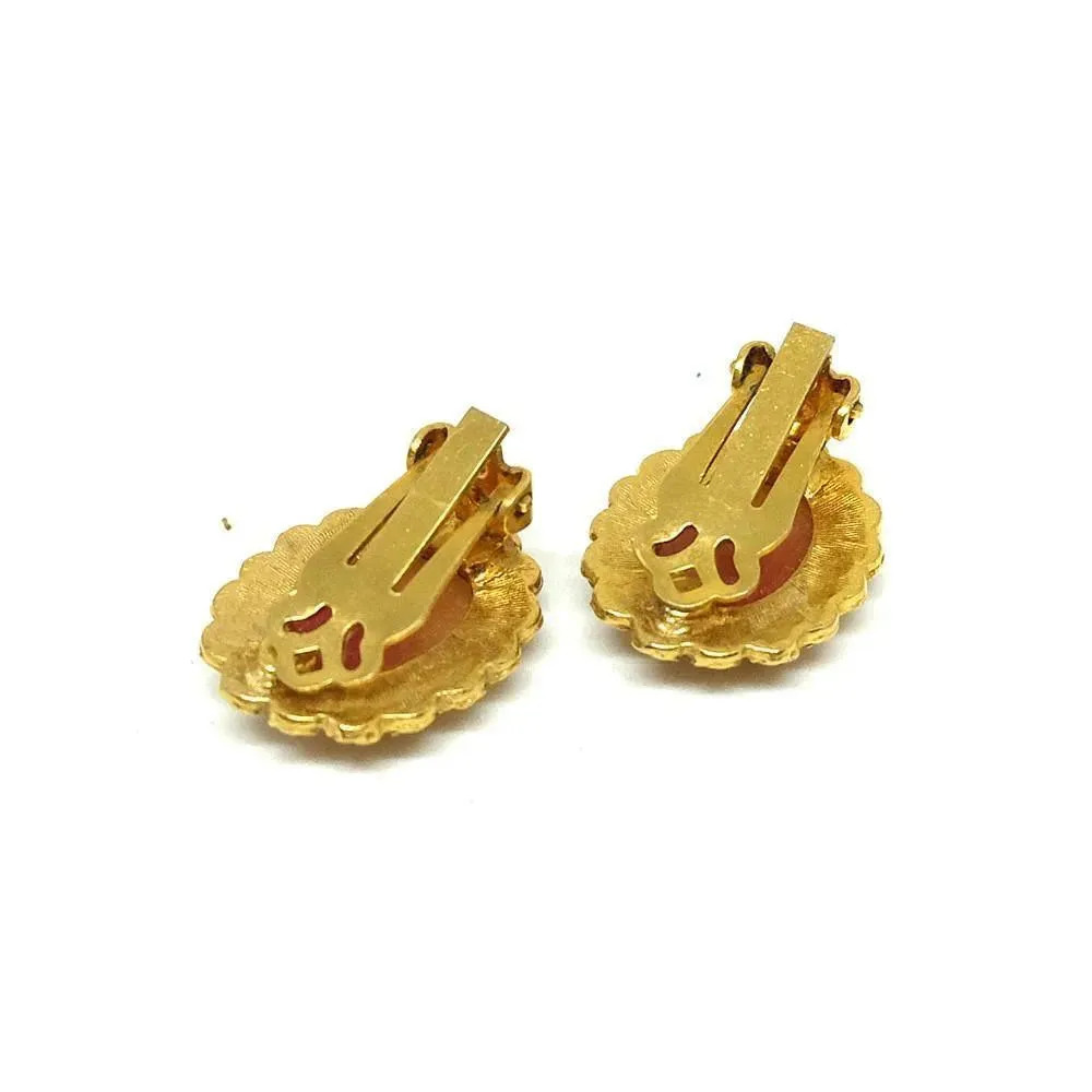 Vintage 1960's Cameo Clip Earrings