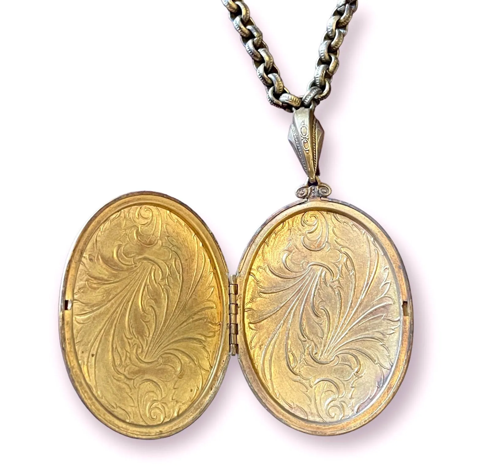 Vintage Brass Engraved Black Glass Mourning Cameo Locket