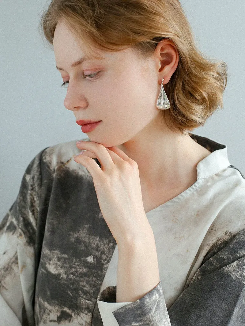 Vintage Striped Curled Leaf Drop Earrings
