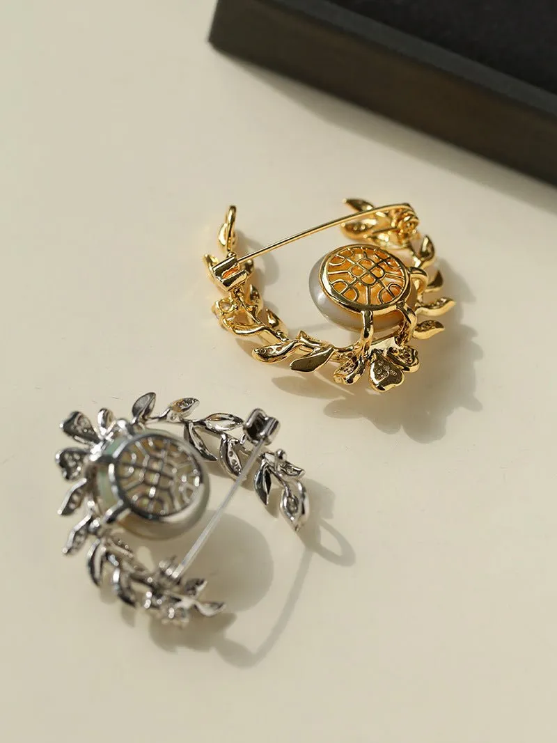 Wheat Spike Gray Mabe Pearl Brooch