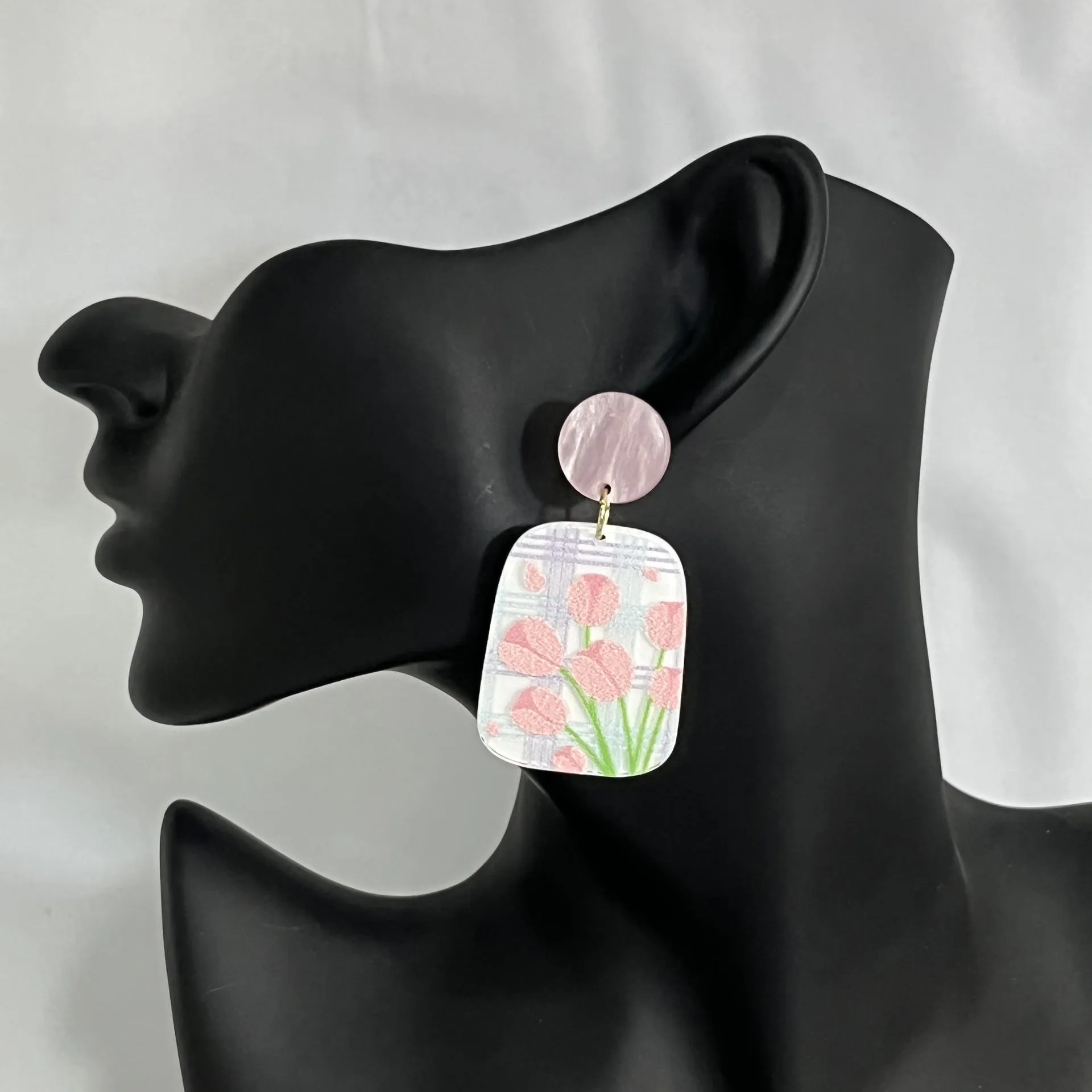Wholesale Acrylic Geometric Tulip Earrings