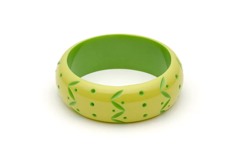 Wide Zest Carved Duchess Bangle